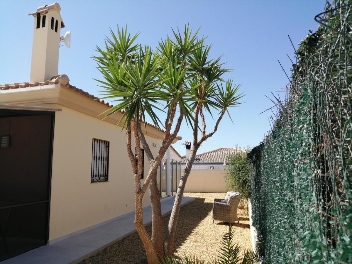 Villa Los Castos Immaculate 2-Bed Villa Arboleas Exteriör bild